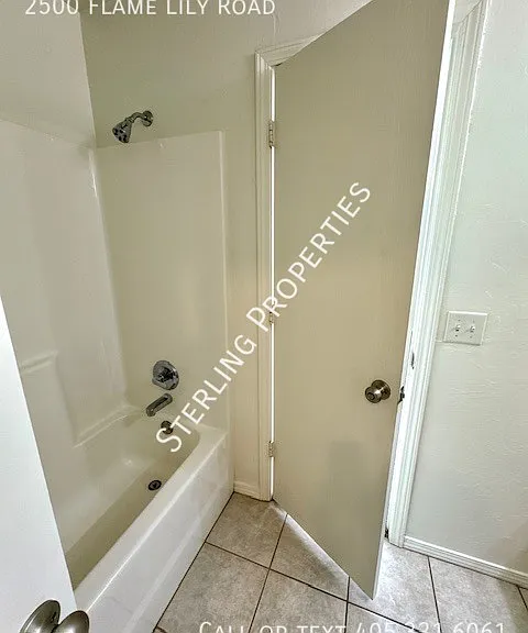 2500 Flame Lily Rd — Photo 31