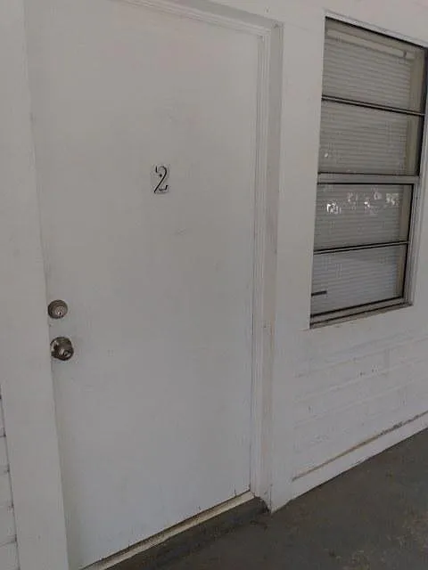 717 Dover St — Photo 2