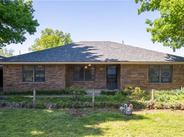 123 Lincoln St, Pauls Valley, OK 73075