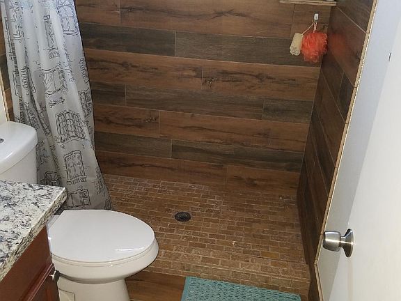 3rd image of 7062 W Ironwood Dr