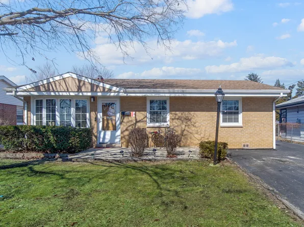 7410 W 114th St, Worth, IL 60482