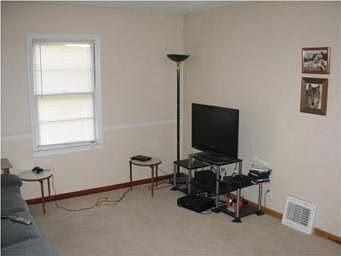 4th image of 10612 E 26th Ter S
