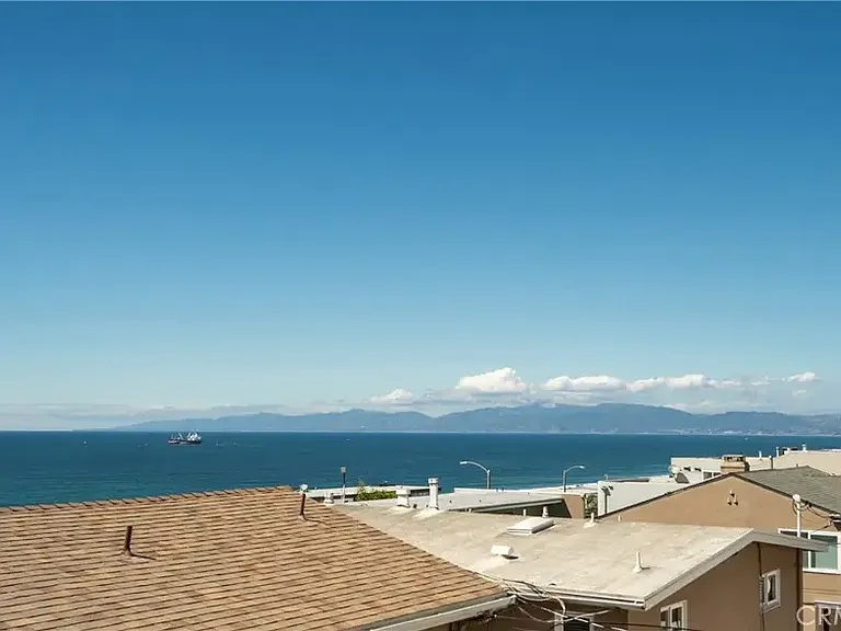 3316 Crest Dr — Photo 33