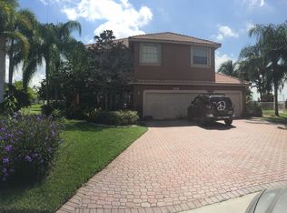 697 SW 168th Ter, Pembroke Pines, FL 33027