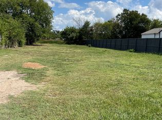 1904 S Sam Houston Rd, Mesquite, TX 75149