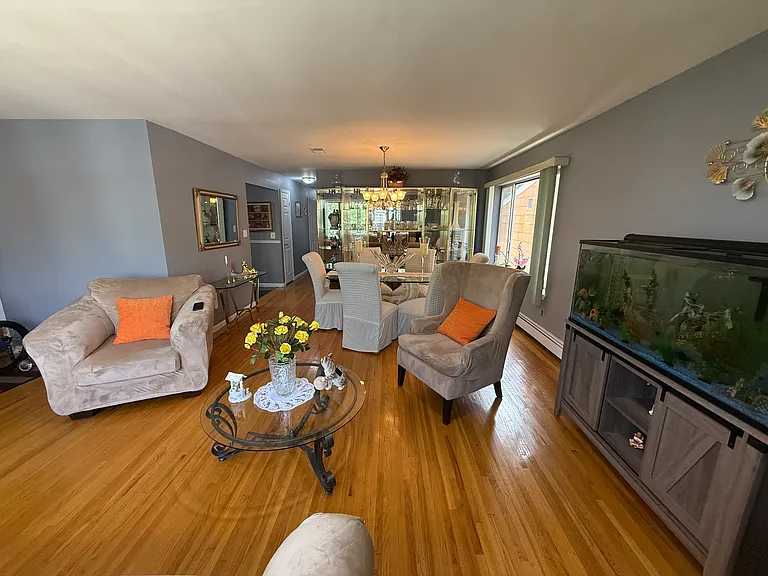 16 Wilson Ave #2 — Photo 6