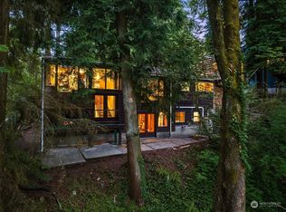 4234 NE 92nd St, Seattle, WA 98115