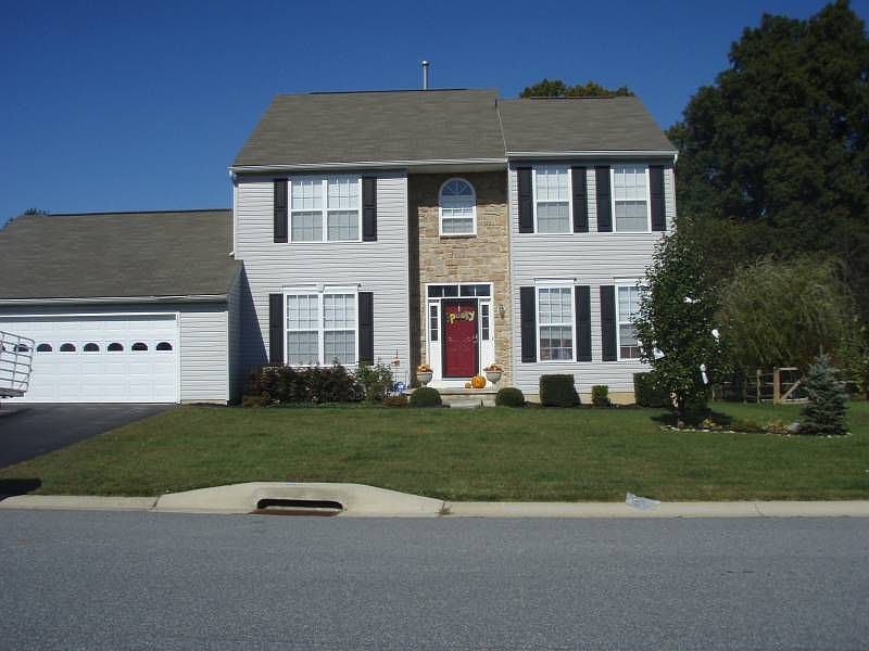1st image of 397 Osbourne Ln