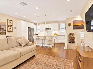 2816 Via Alta Pl, San Diego, CA 92108