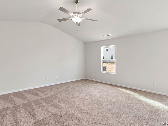 2nd image of 2893 Meadowview Blvd
