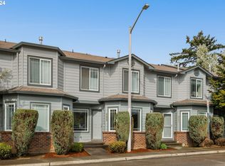 683 NE 8th St, Gresham, OR 97030