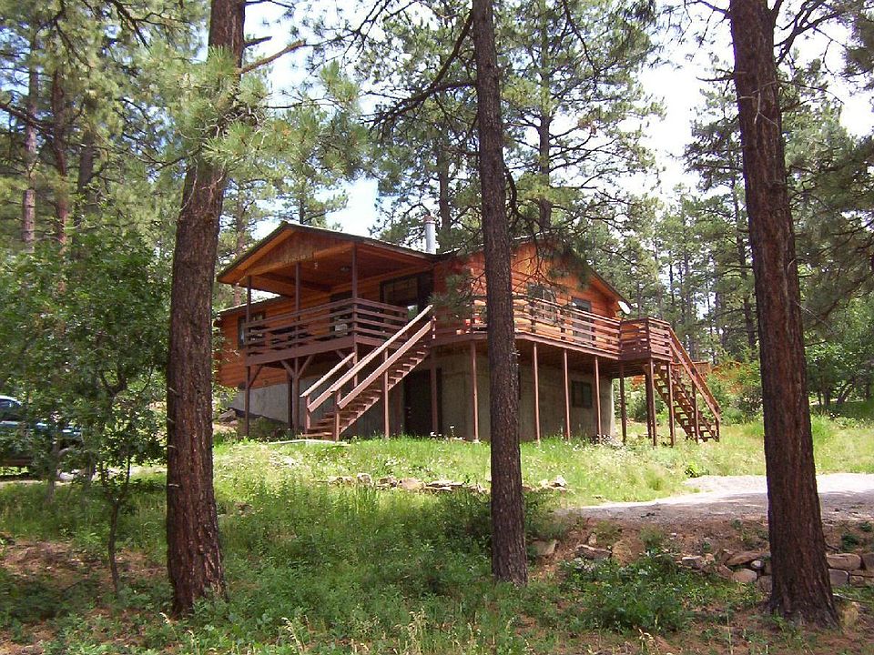 1st image of 11 Piney Dr
