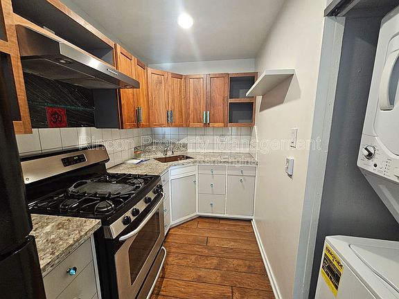 2nd image of 2810 Sherwin Ave #B