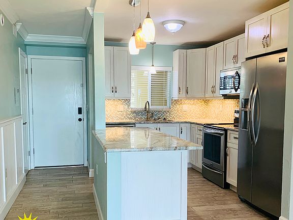 3rd image of 3606 S Peninsula Dr APT 112
