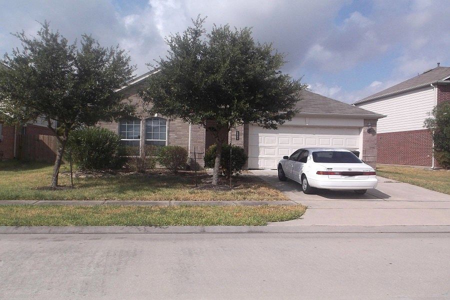 1st image of 14223 Curry Creek Ln
