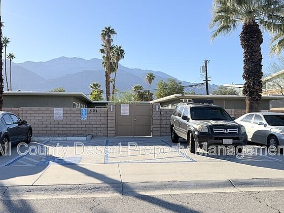 2nd image of 521 El Placer Rd APT 3