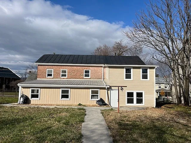 Building Photo - 3680 Orrstown Rd #2