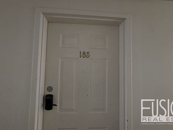 5th image of 185 Hildred Dr #185