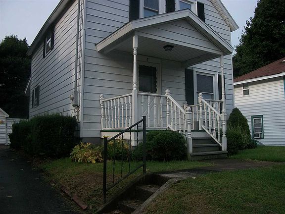 2nd image of 8 Stearns St