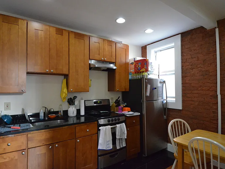 108 Peterborough St #11 — Photo 14