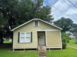 308 W End Dr, New Roads, LA 70760
