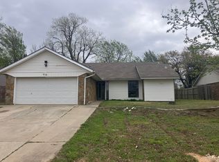 930 Buckwood Dr, Choctaw, OK 73020