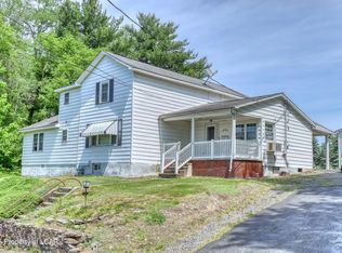 92 Valentine St, Moosic, PA 18507