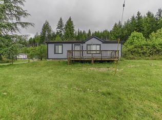 714 N Santiam Hwy W, Gates, OR 97346