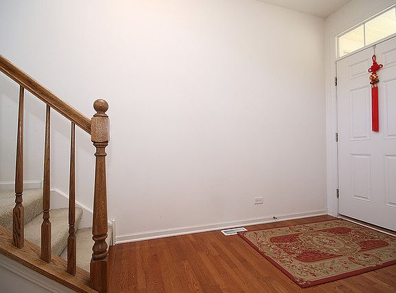 2nd image of 1963 Fountain Grass Cir