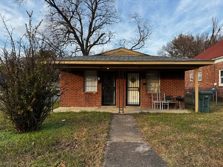 832 Whitford Pl — Photo 12