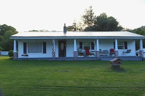 2864 Highway 421 N Photo 1