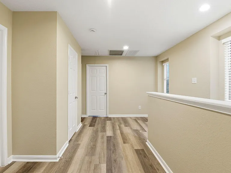 1230 Grassy View Dr — Photo 25