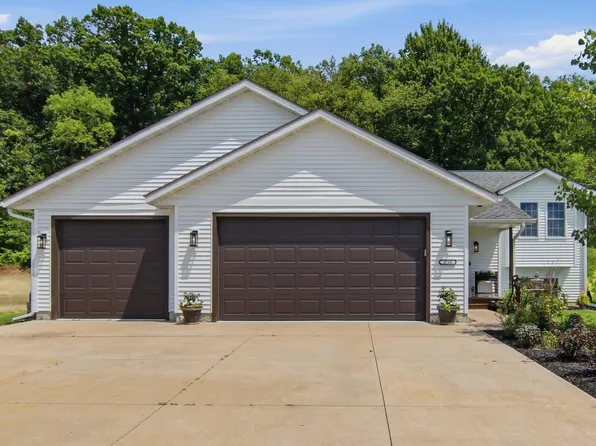3798 Nicholas Dr, Menomonie, WI 54751