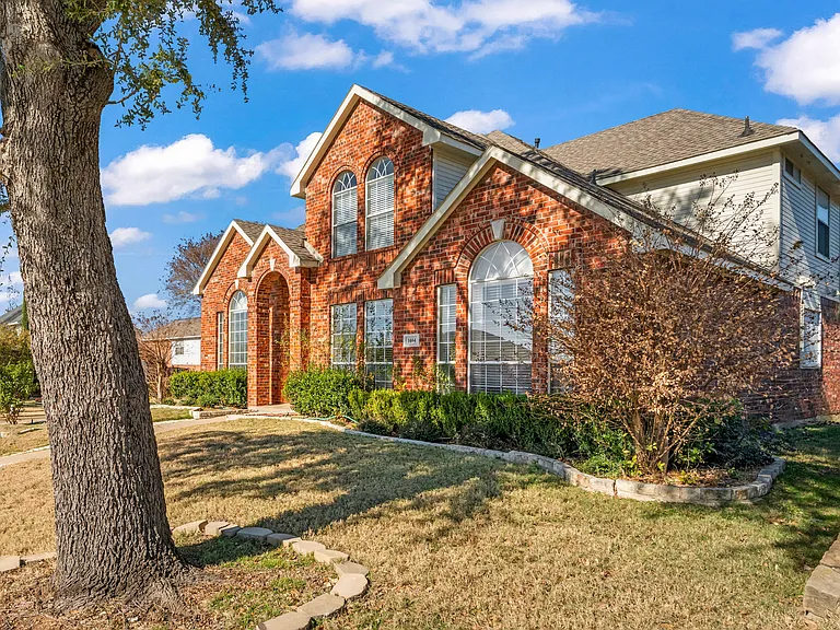 1464 Summerhill Dr — Photo 34