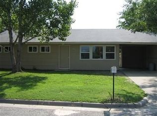 103 Riverview Dr, Junction City, KS 66441