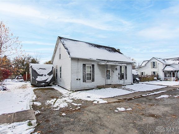 4th image of 306 School St