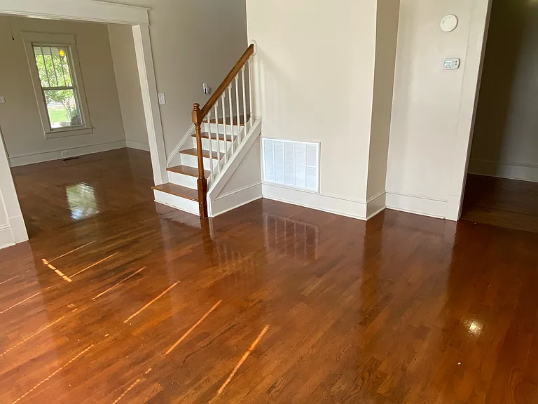 505 S Beaty St — Photo 10
