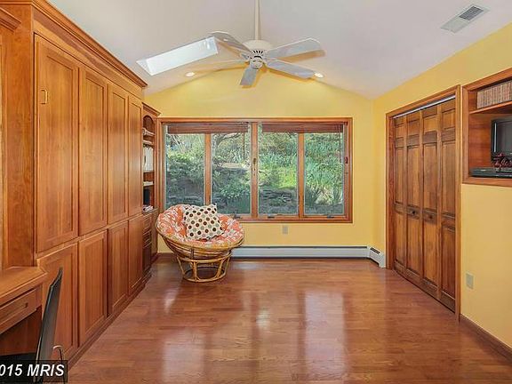 4th image of 1113 Mainsail Dr