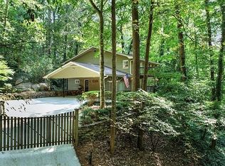 7169 Riverside Dr NW, Sandy Springs, GA 30328