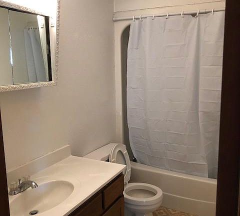 2nd image of 2902 Maralane Ave APT B