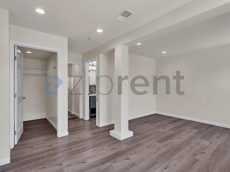 1667 47th Ave — Photo 5
