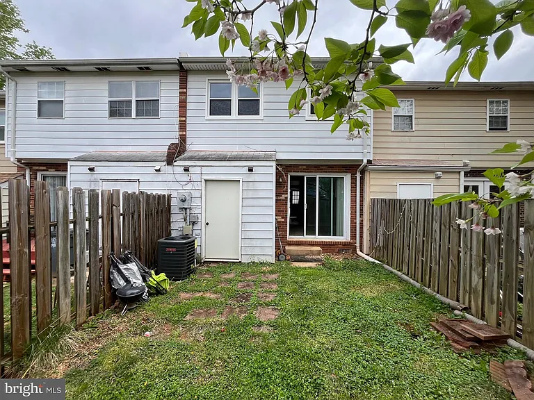 14808 Ensor Ct — Photo 16