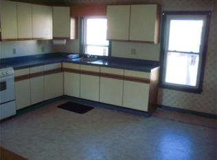 30 River St, Hudson, MA 01749