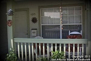 4th image of 1015 W Mulberry Ave
