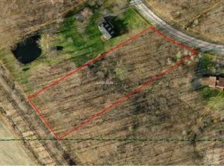 S Riverside Dr, Aurora, OH 44202