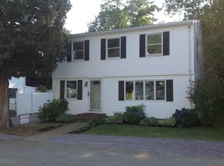 20 Oak St, Kingston, MA 02364