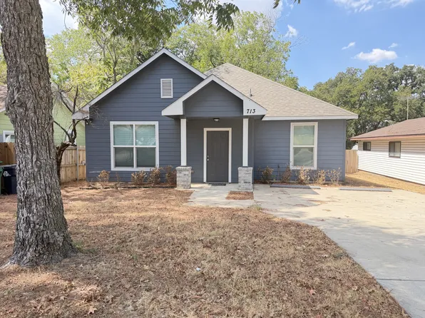 713 N Wood St, Denton, TX 76209