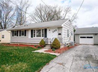 542 Winfield Ave, Findlay, OH 45840