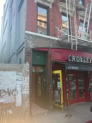 28 Avenue B
