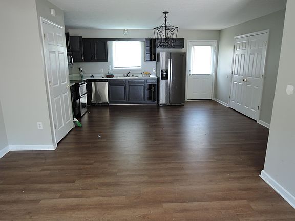 3rd image of 361 Wallace Ave
